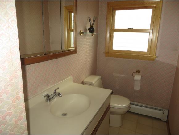 2 Hampshire Avenue Rochester, NH 03867 - Photo 19 of 26