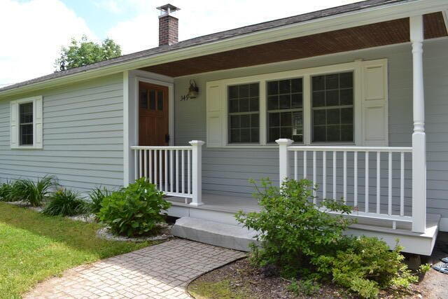 349 Middle Road Falmouth, ME 04105 - Photo 2 of 43 DSC_0640