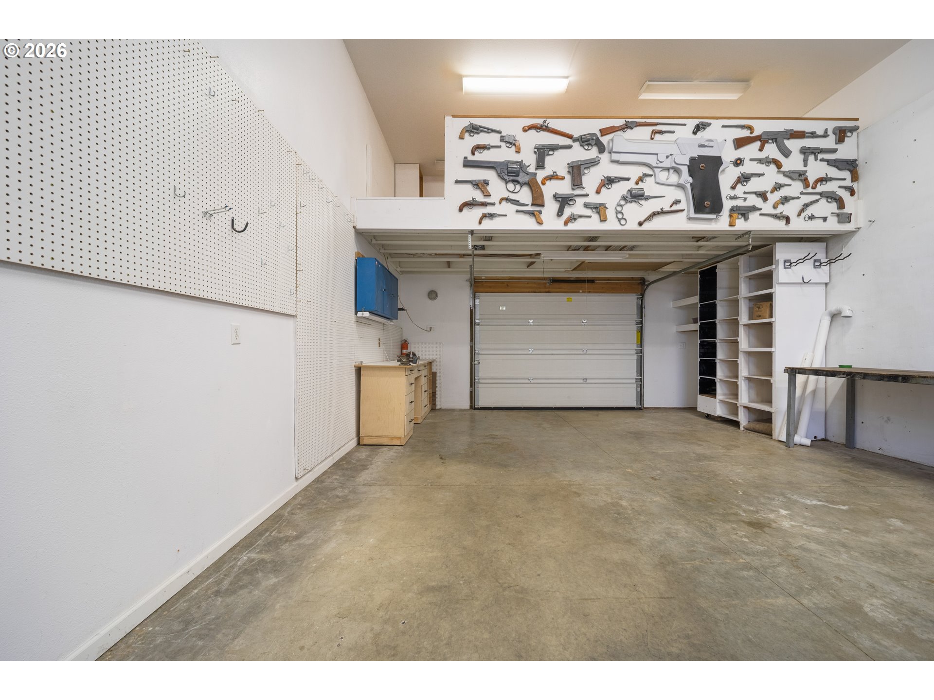 1710 Kristi Loop Lakeside, OR 97449 - Photo 39 of 48 Garage