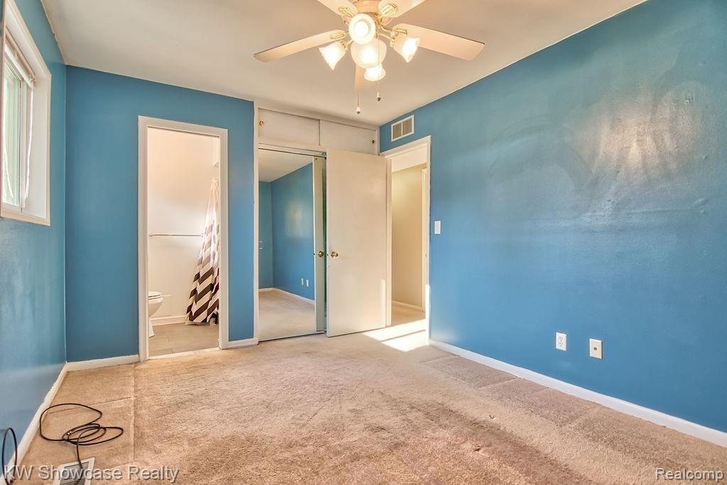 2224 South Commerce Road Walled Lake, MI 48390 - Photo 24 of 33 2224SCommerce-18.jpg