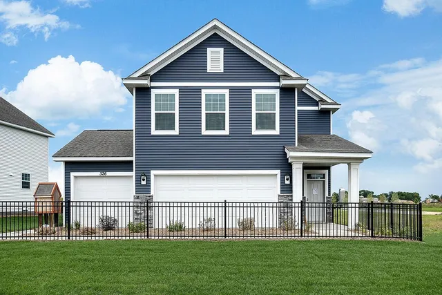 $512,750 | 526 Goldenrod Trail, Waconia, MN 55387