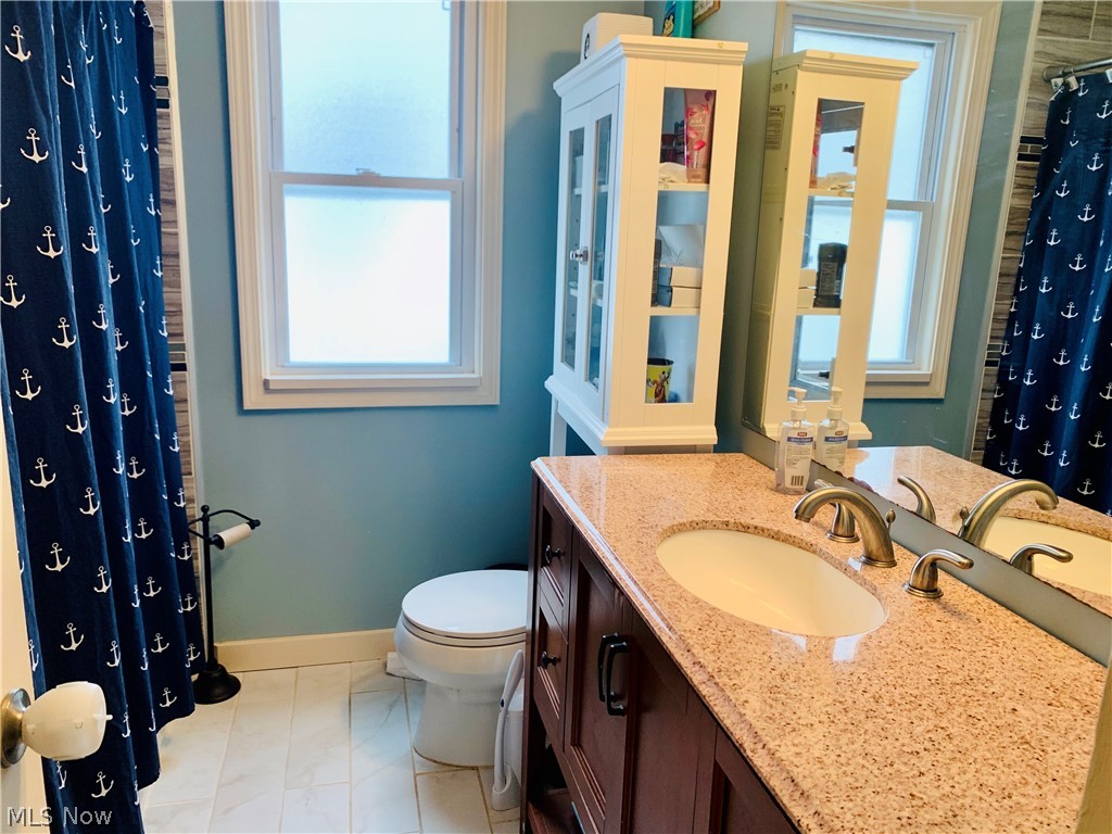 4078 Stonehaven Road Cleveland, OH 44121 - Photo 12 of 34