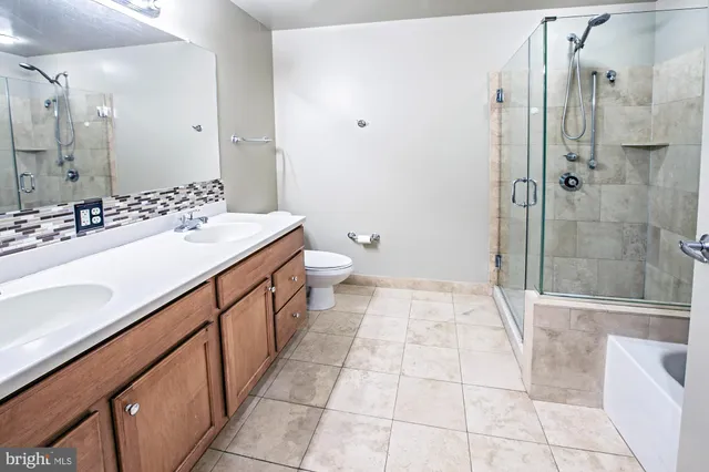 $2,400 | 105 Christina Landing Drive, Unit 1108, Wilmington, DE 19801