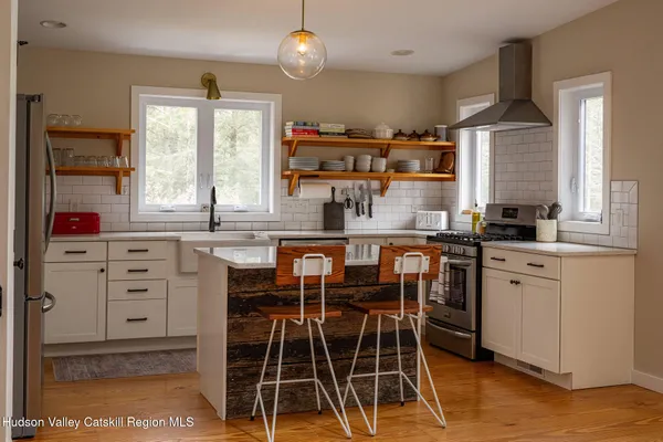 $1,195,000 | 30 Dawson Lane, Kerhonkson, NY 12446