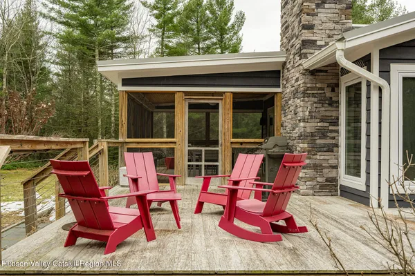 $1,195,000 | 30 Dawson Lane, Kerhonkson, NY 12446