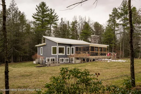 $1,195,000 | 30 Dawson Lane, Kerhonkson, NY 12446