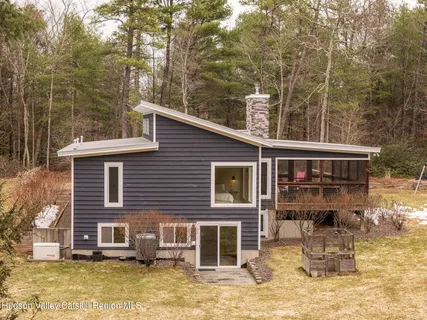 $1,195,000 | 30 Dawson Lane, Kerhonkson, NY 12446