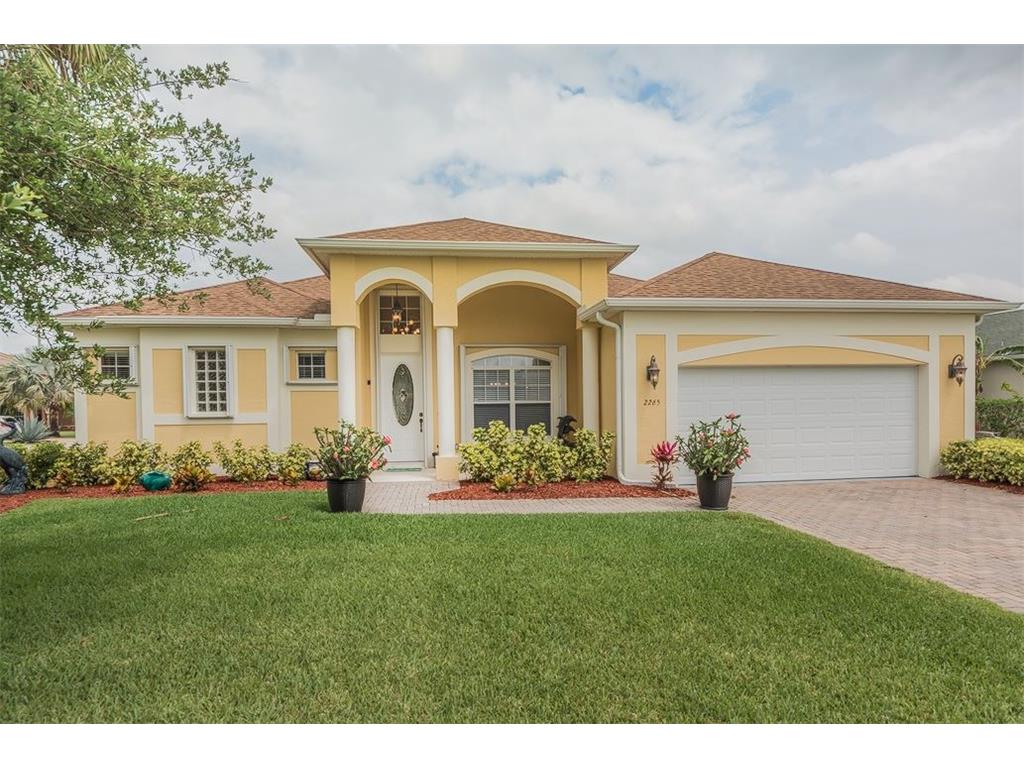2265 3rd Place Southwest Vero Beach, FL 32962 - Photo 1 of 27