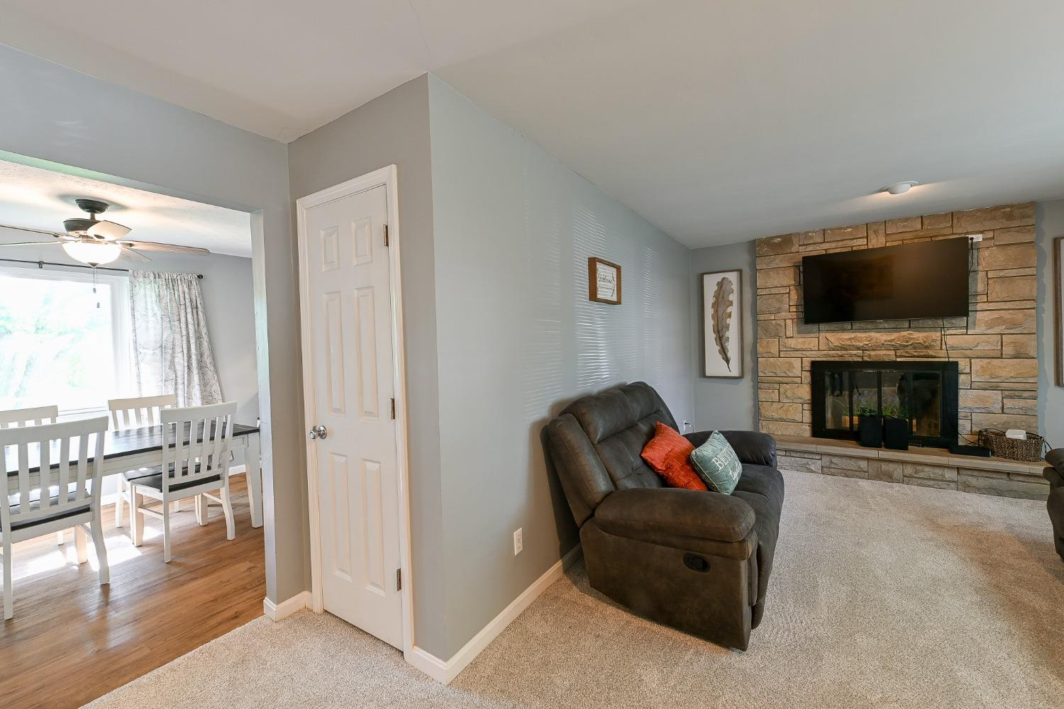 10650 Timberview Road Aurora, IN 47001 - Photo 4 of 32 Gallery Image 4