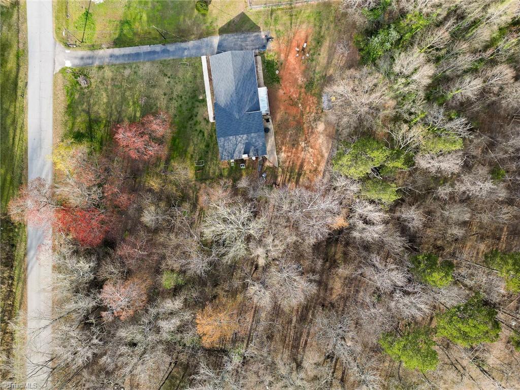 5812 Checker Road High Point, NC 27263 - Photo 30 of 34 Gallery Image 30
