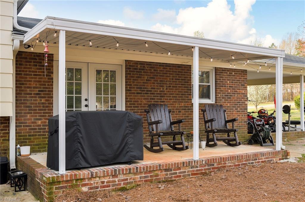 5812 Checker Road High Point, NC 27263 - Photo 4 of 34 Gallery Image 4