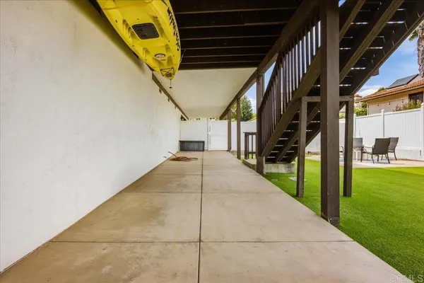 $989,000 | 258 Vista Grande Glen, Escondido, CA 92025