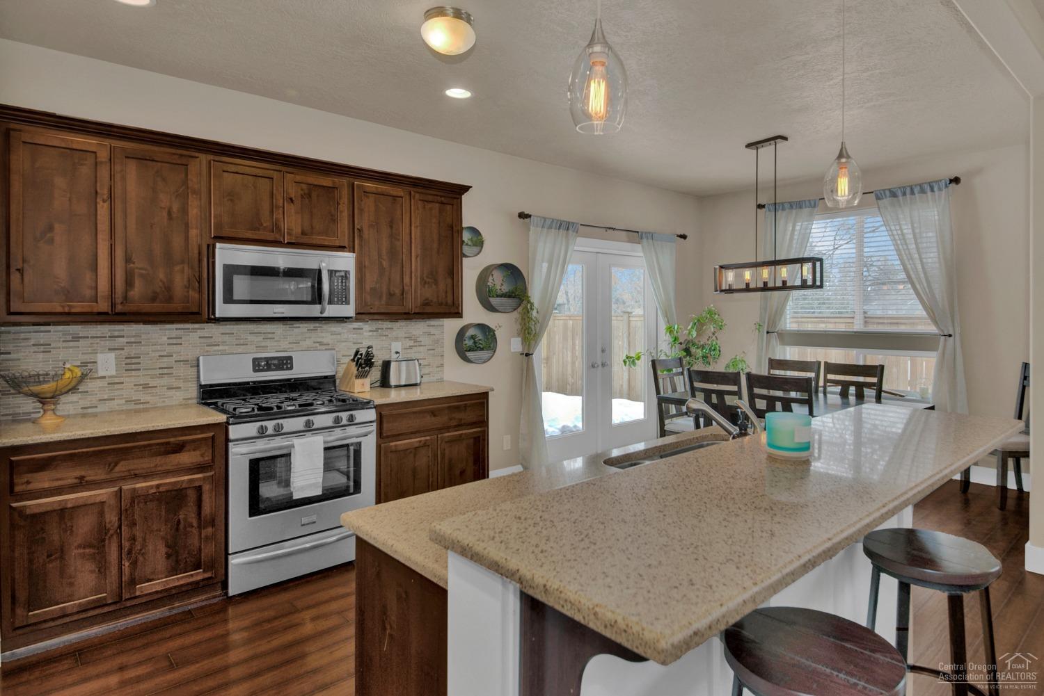 20066 Southwest Millbrook Lane Bend, OR 97702 - Photo 11 of 24 Additional Photo