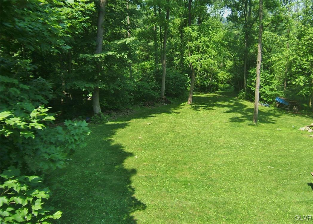 6697 Ridge Road Zionsville, PA 18092 - Photo 19 of 20 Gallery Image 19