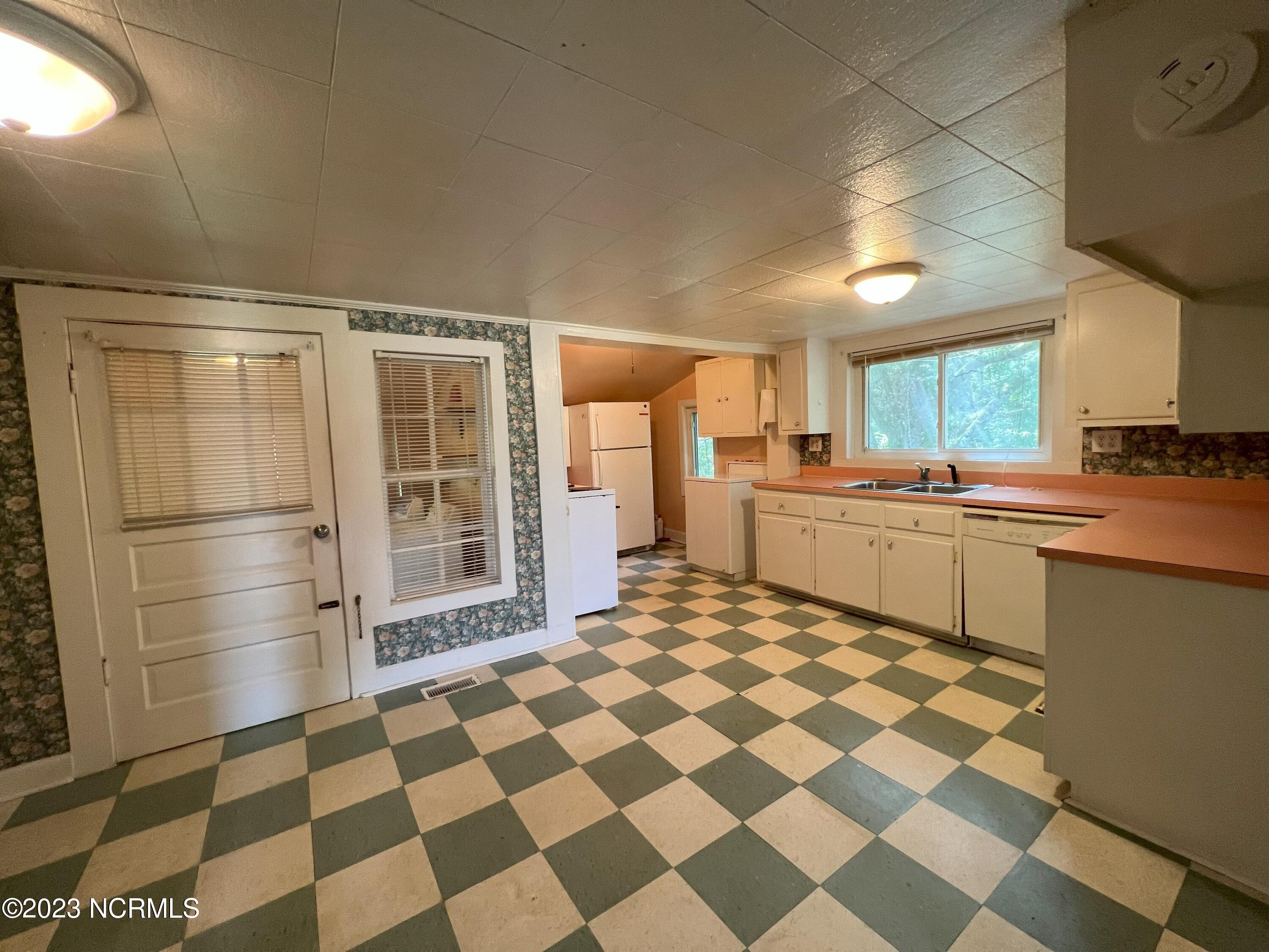 6408 Mitchell Mill Road Zebulon, NC 27597 - Photo 28 of 29 IMG_3467