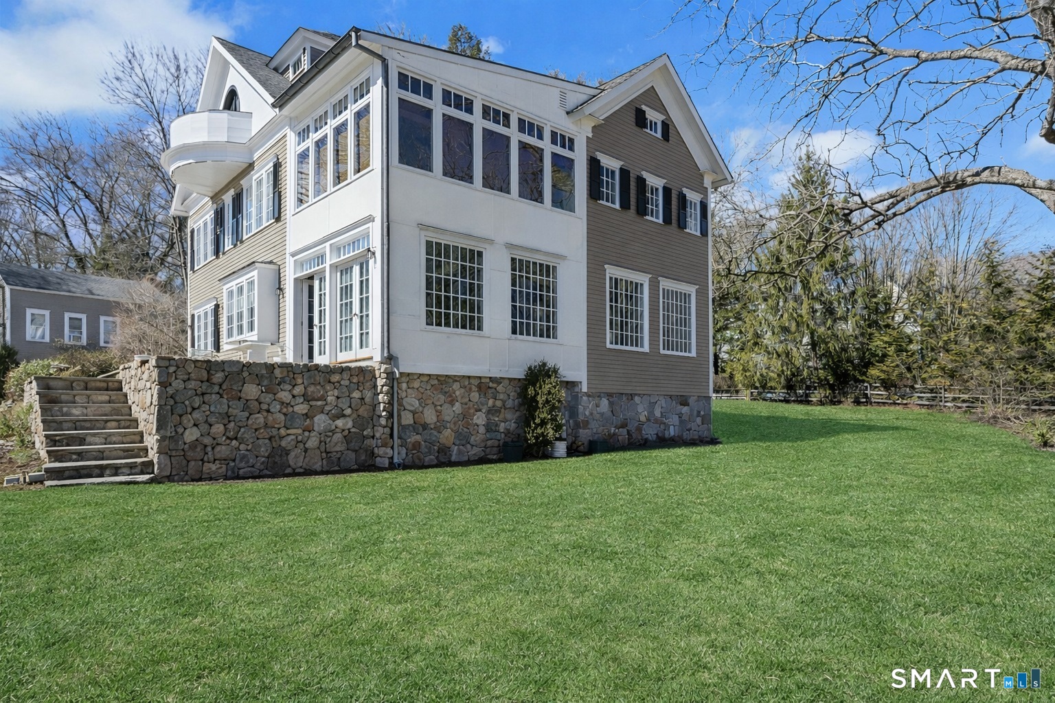 32 Steep Hill Road Weston, CT 06883 - Photo 3 of 40