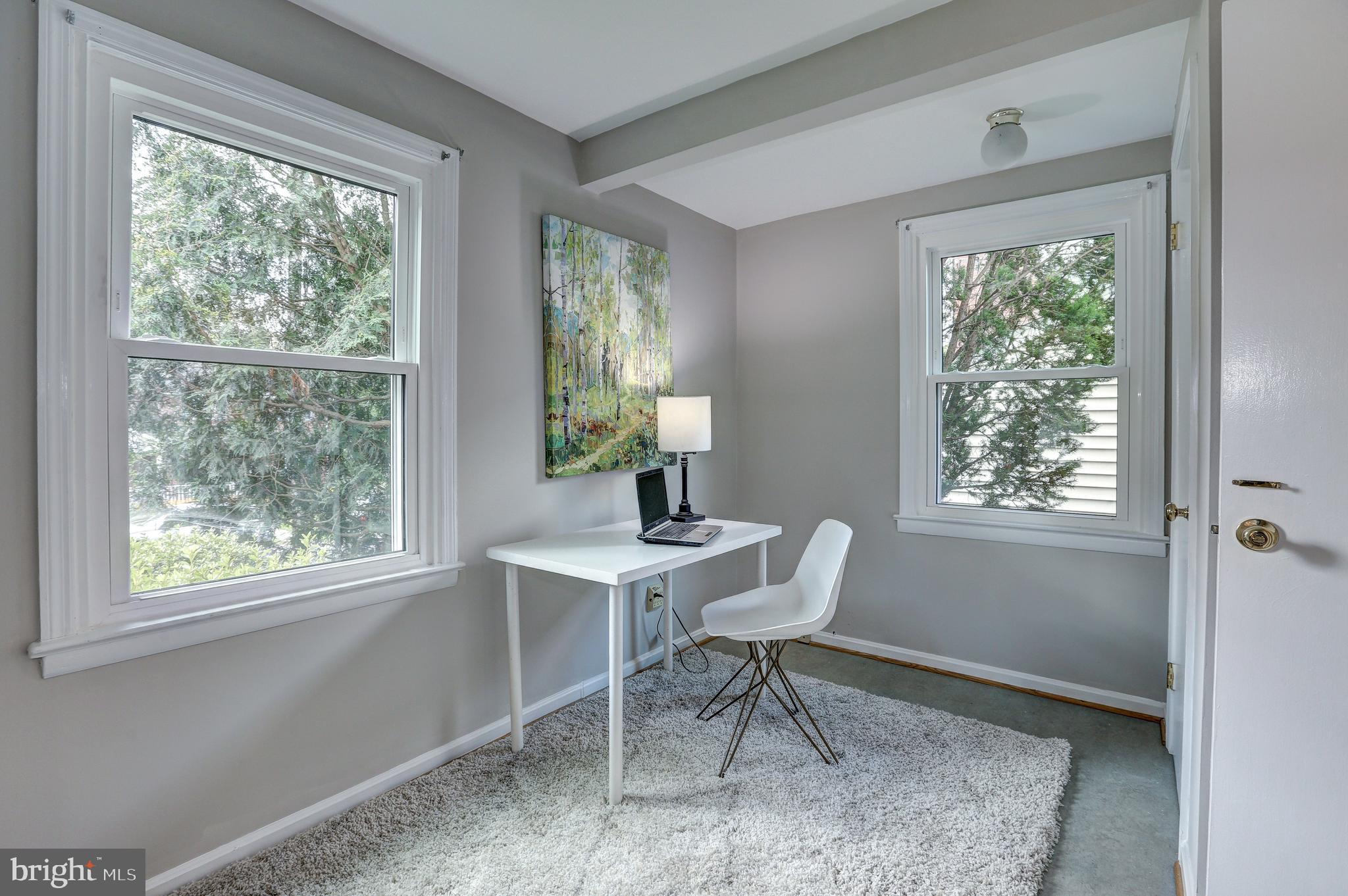 5322 Wakefield Road Bethesda, MD 20816 - Photo 16 of 39 Office or first floor bedroom w/full ensuite bath.