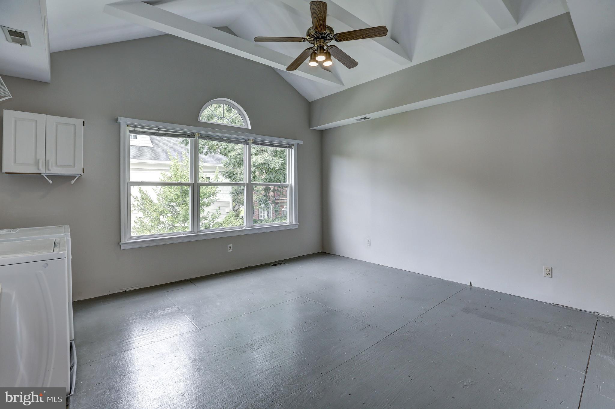 5322 Wakefield Road Bethesda, MD 20816 - Photo 25 of 39 Bonus room with laundry.