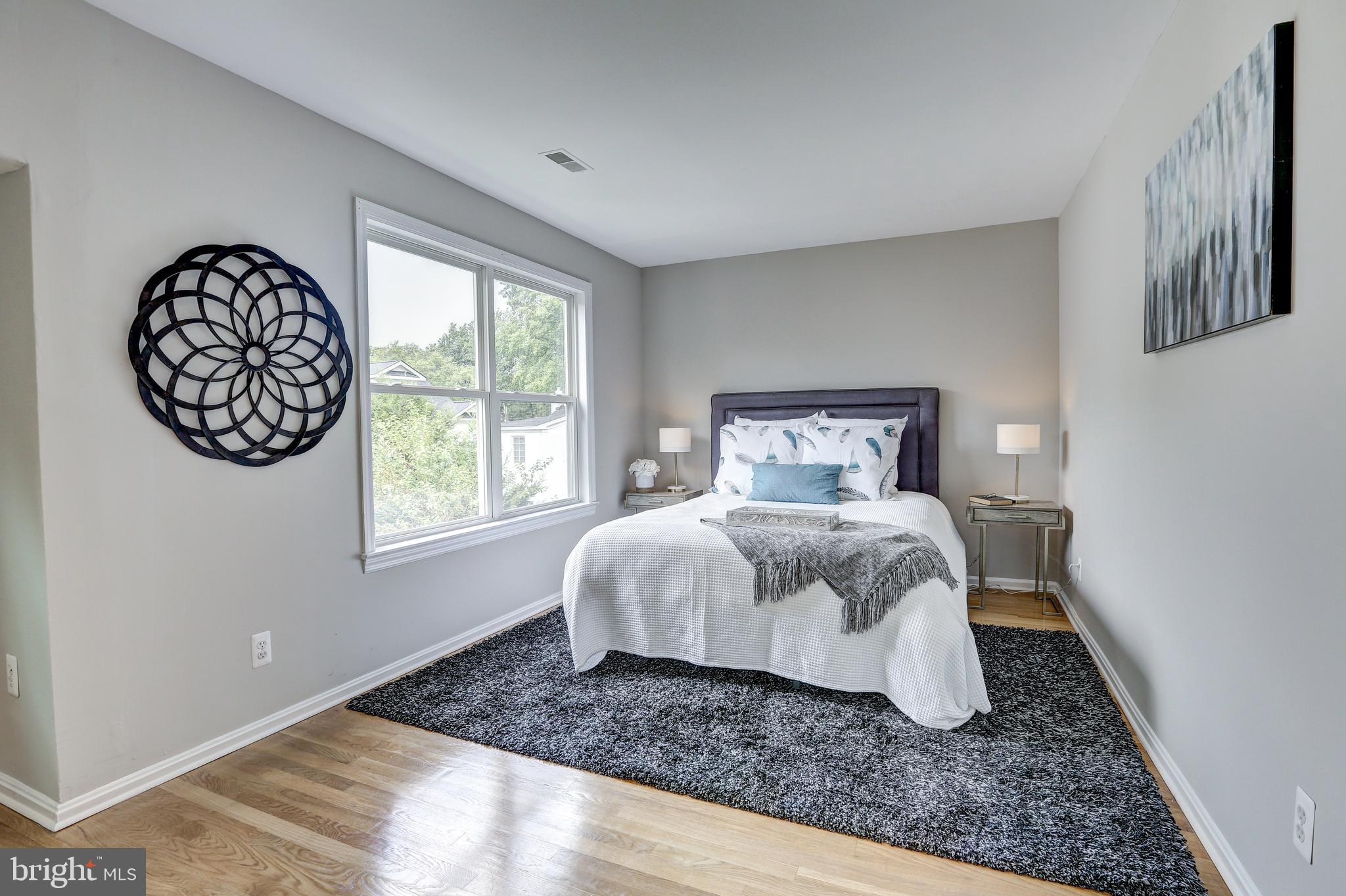 5322 Wakefield Road Bethesda, MD 20816 - Photo 28 of 39 Master bathroom, new windows throughout the home.