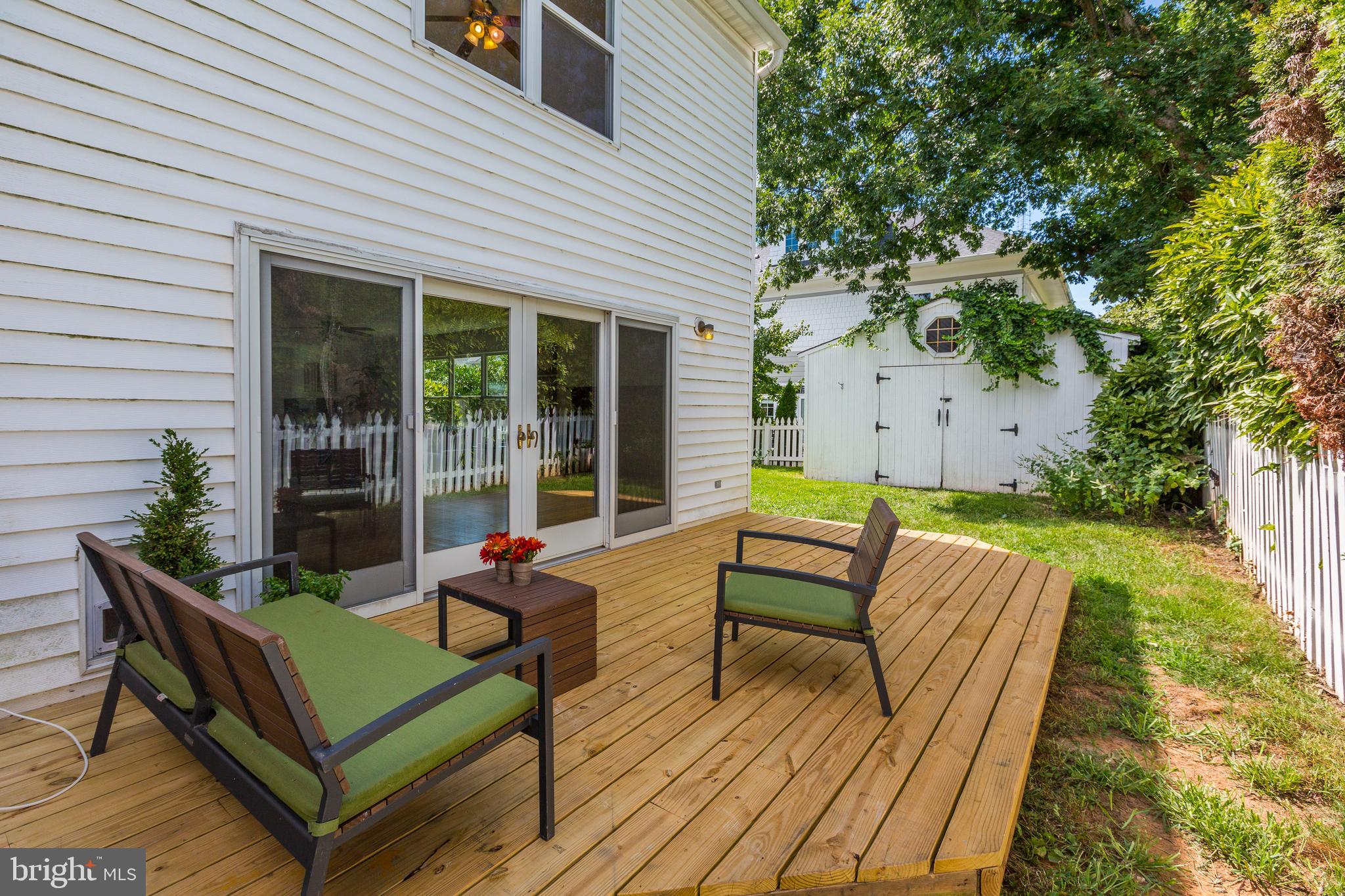 5322 Wakefield Road Bethesda, MD 20816 - Photo 32 of 39 Inviting deck off the great room.