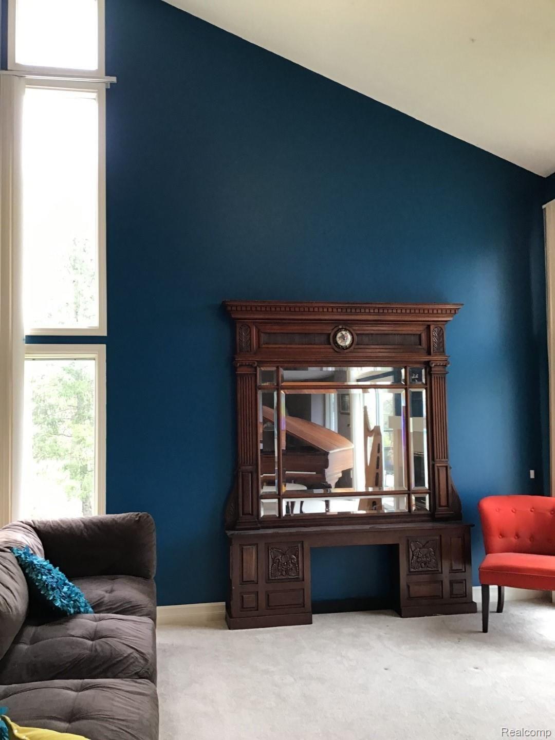 2881 Clarkston Road Oakland, MI 48363 - Photo 34 of 98 GreatRoom (2).jpg