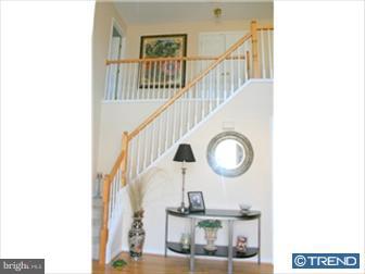 216 Robin Redbreast Road Newark, DE 19711 - Photo 2 of 6 Gallery Image 2