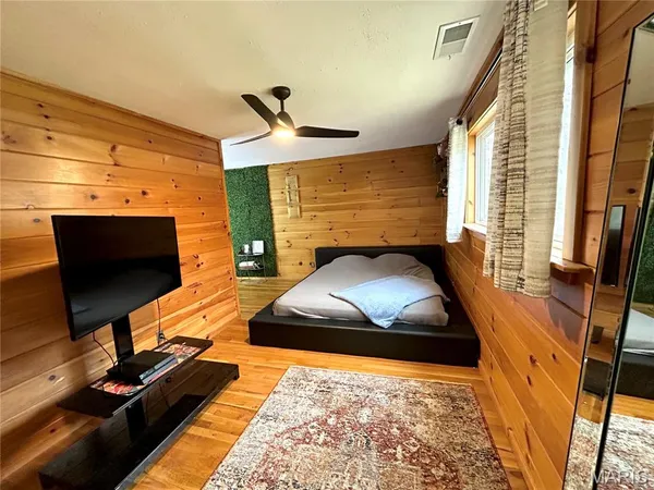 $2,550 | 3 Leona Lane, Eureka, MO 63025