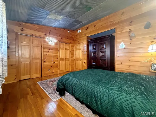 $2,550 | 3 Leona Lane, Eureka, MO 63025