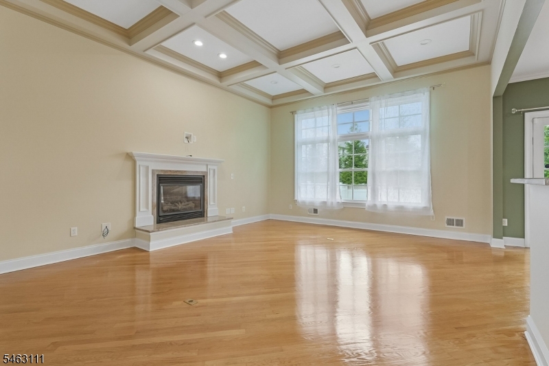511 Westfield Road Scotch Plains, NJ 07076 - Photo 4 of 45 Gallery Image 4