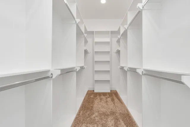 $2,600 | 4721 Independence Heights Lane, Houston, TX 77018