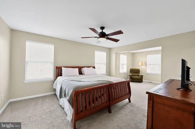 $835,000 | 8 Clayton Lane, Downingtown, PA 19335