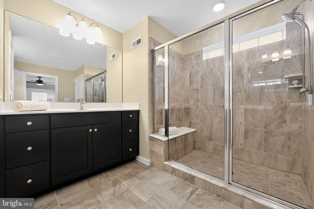 $835,000 | 8 Clayton Lane, Downingtown, PA 19335