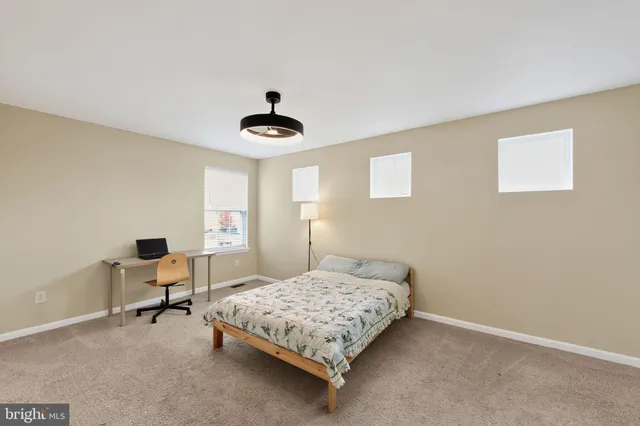 $835,000 | 8 Clayton Lane, Downingtown, PA 19335