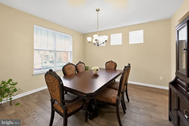 $835,000 | 8 Clayton Lane, Downingtown, PA 19335