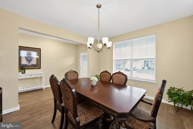 $835,000 | 8 Clayton Lane, Downingtown, PA 19335