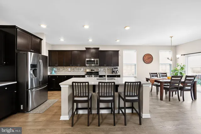 $835,000 | 8 Clayton Lane, Downingtown, PA 19335