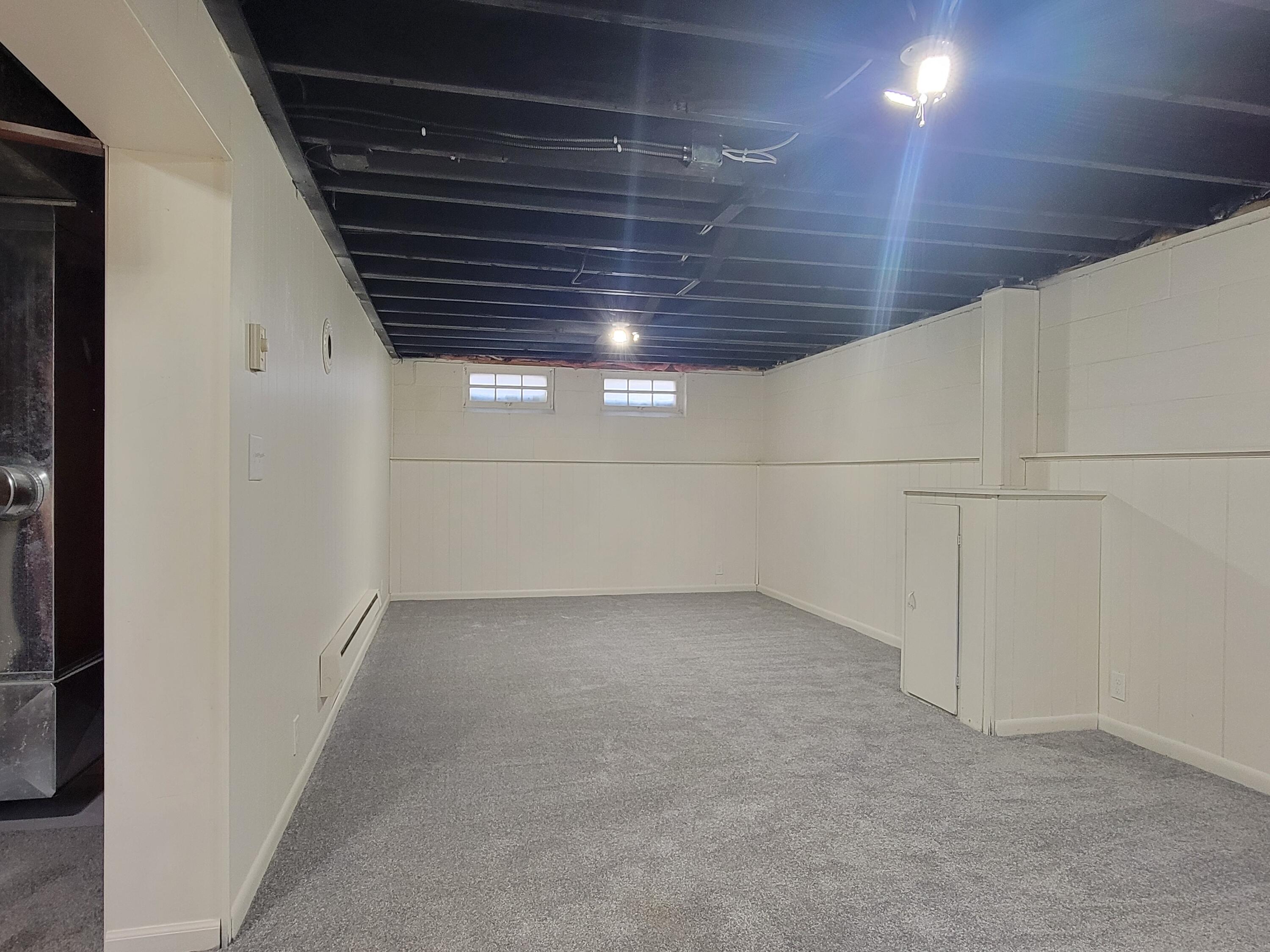 6295 North Joyce Avenue Milwaukee, WI 53225 - Photo 21 of 25 20251113_154720