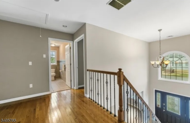 431 Raritan Road Linden, NJ 07036 - Photo 18 of 39