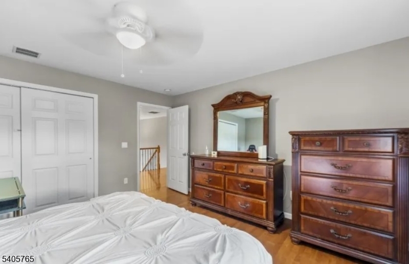 431 Raritan Road Linden, NJ 07036 - Photo 30 of 39