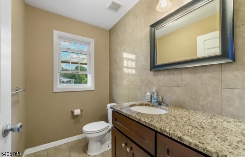 431 Raritan Road Linden, NJ 07036 - Photo 34 of 39