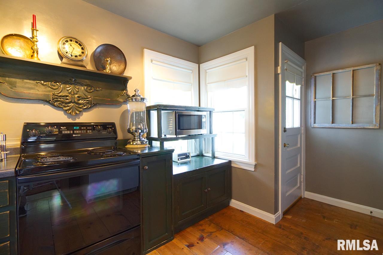 1522 West Circle Road Peoria, IL 61604 - Photo 16 of 36 Gallery Image 16