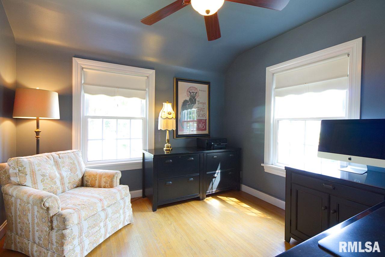 1522 West Circle Road Peoria, IL 61604 - Photo 23 of 36 Gallery Image 23