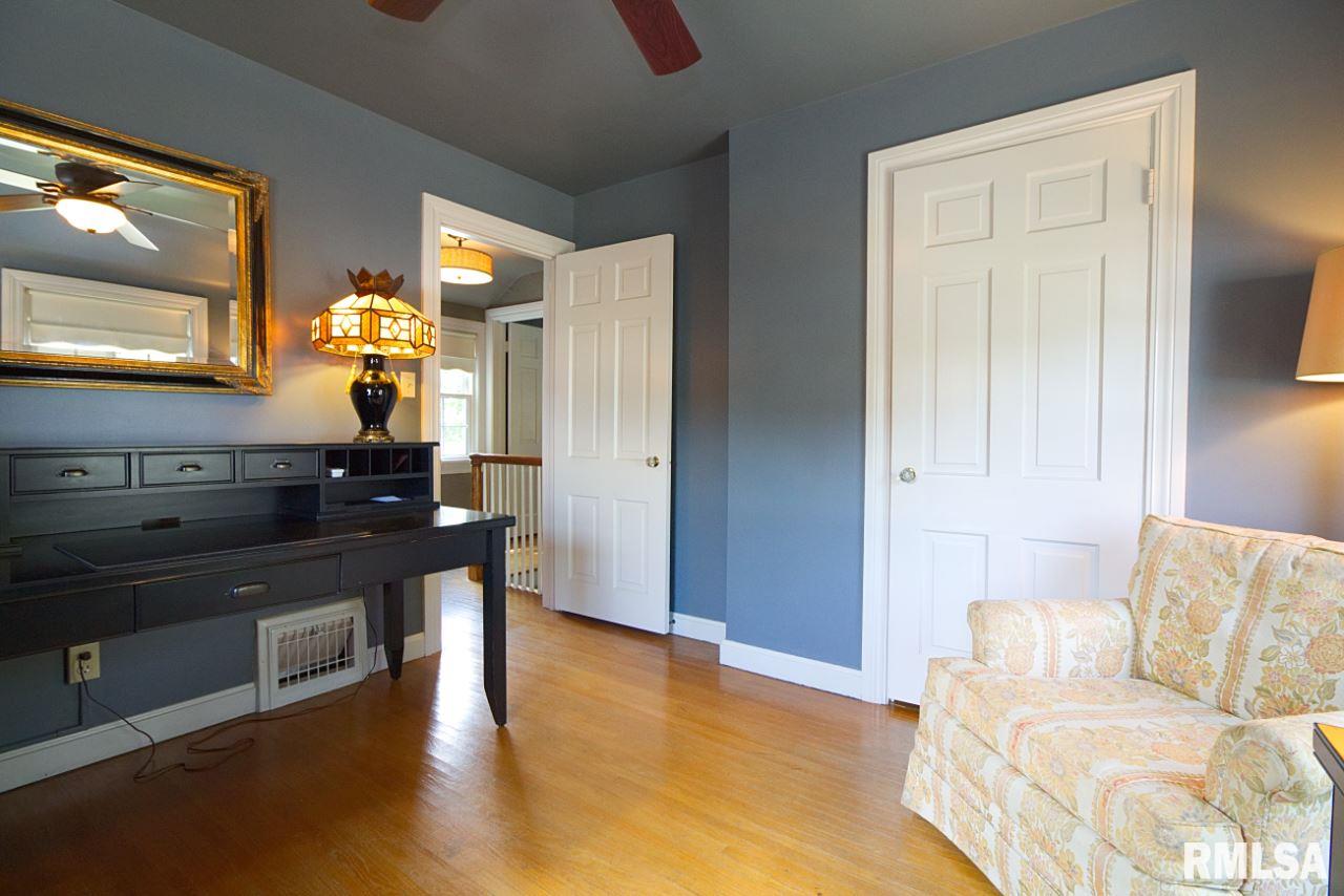 1522 West Circle Road Peoria, IL 61604 - Photo 24 of 36 Gallery Image 24