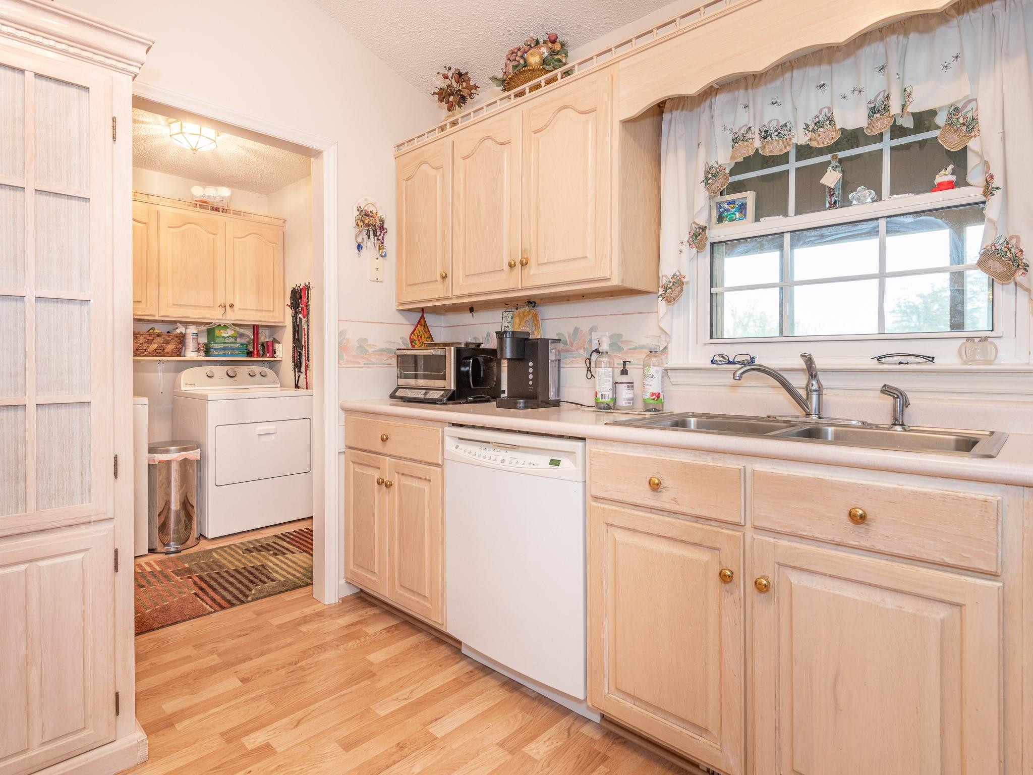 9700 Bartlett Road Mint Hill, NC 28227 - Photo 8 of 23 Gallery Image 8