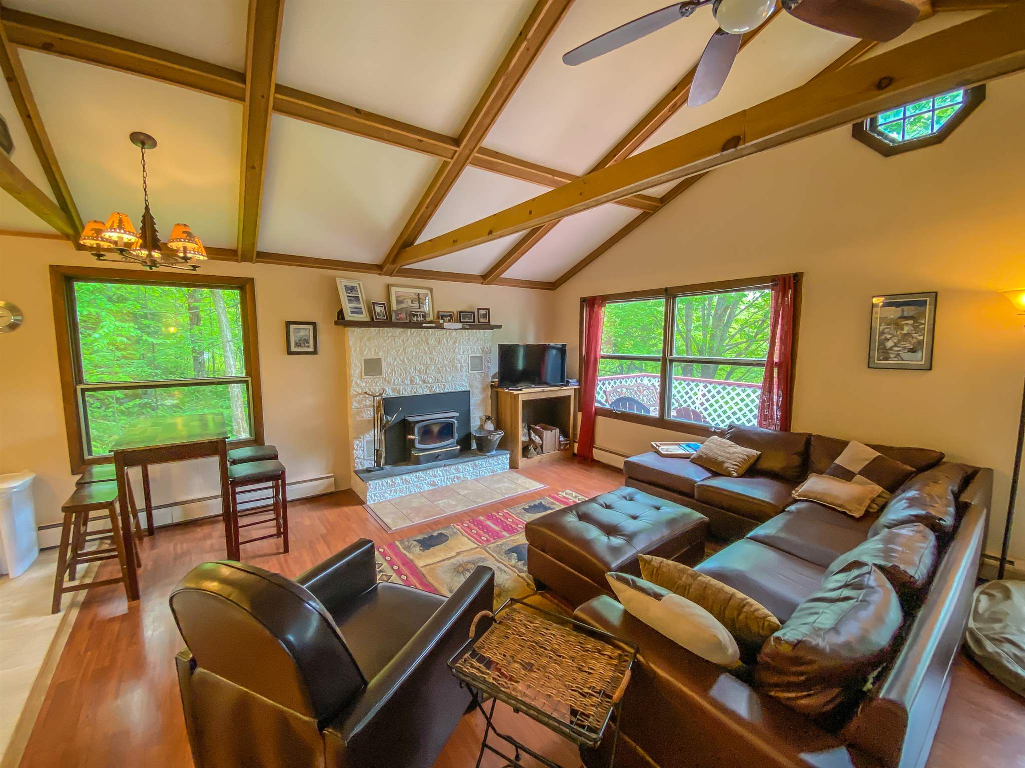 87 Happy Haven Road Wilmington, VT 05363 - Photo 4 of 20 Gallery Image 4