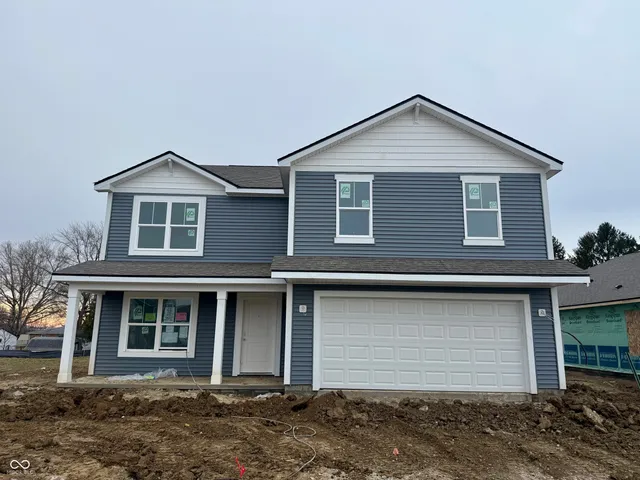 $339,900 | 1121 Phillips Drive, Greenfield, IN 46140