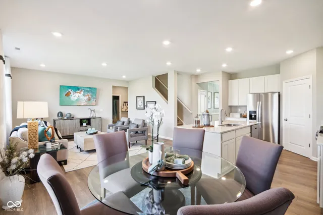 $339,900 | 1121 Phillips Drive, Greenfield, IN 46140