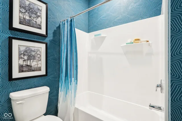 $339,900 | 1121 Phillips Drive, Greenfield, IN 46140