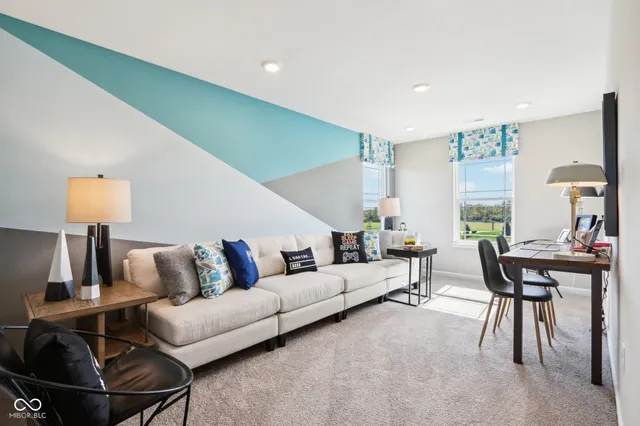 $339,900 | 1121 Phillips Drive, Greenfield, IN 46140