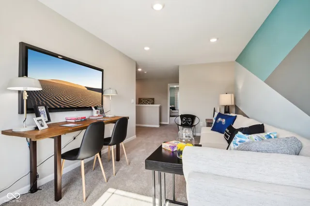 $339,900 | 1121 Phillips Drive, Greenfield, IN 46140